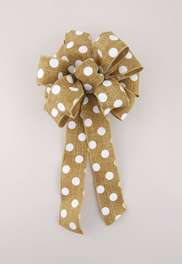 50-creative-diy-bows-to-make-for-christmas-packages