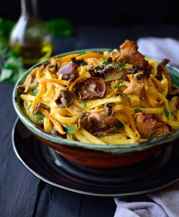 Best Fall Recipes and Ideas for Dinner - Vegan Pumpkin Pasta Sauce with Wild Mushrooms - Quick Meals With Chicken, Beef and Fish, Easy Crockpot Meals and Make Ahead Soups and Dinners - Healthy Dinner Recipes and Fast Last Minute Foods With Spinach, Vegetables, Butternut Squash, Pumpkin and Nuts 