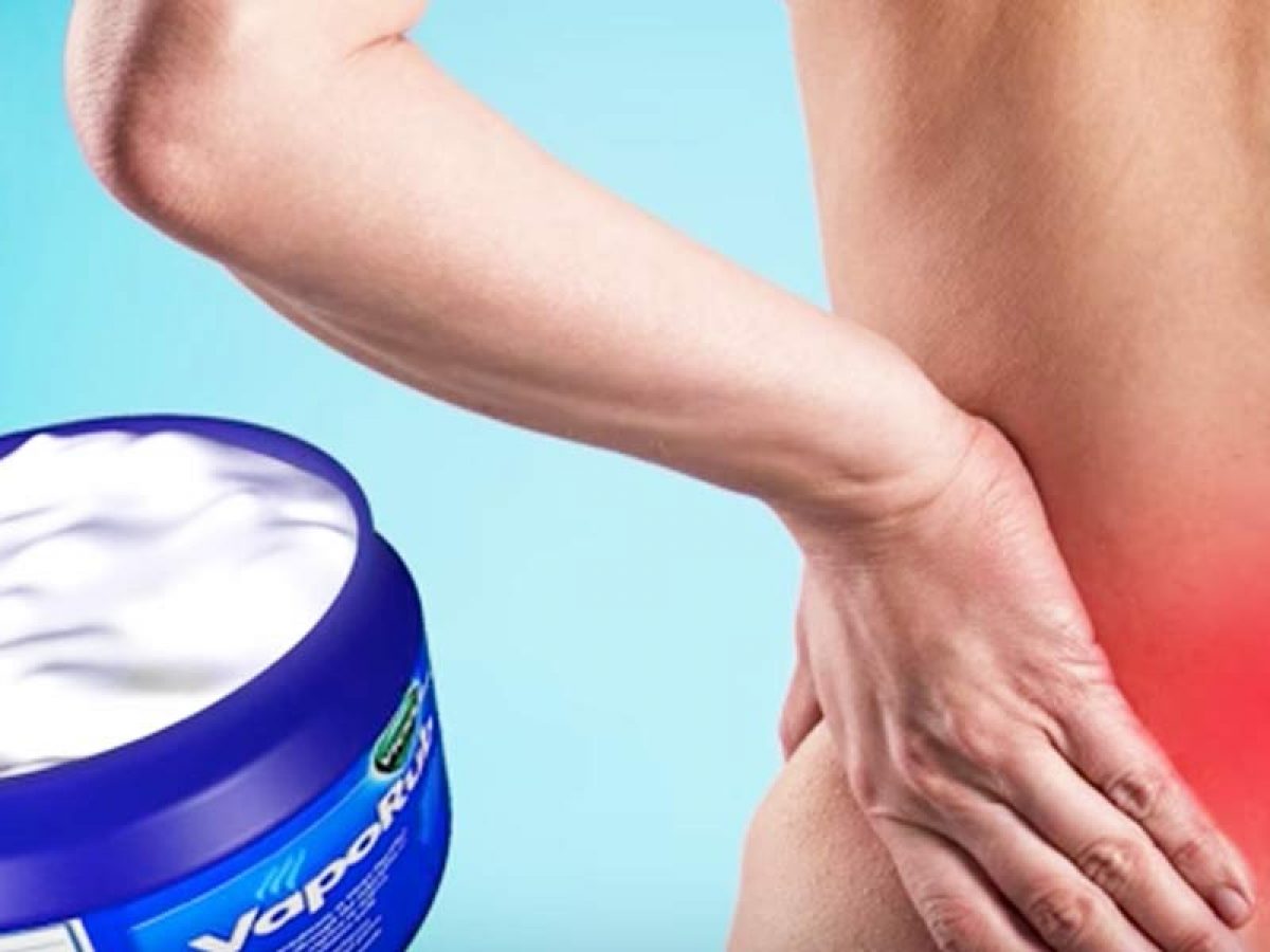 12 Unexpected Uses for Vicks VapoRub 