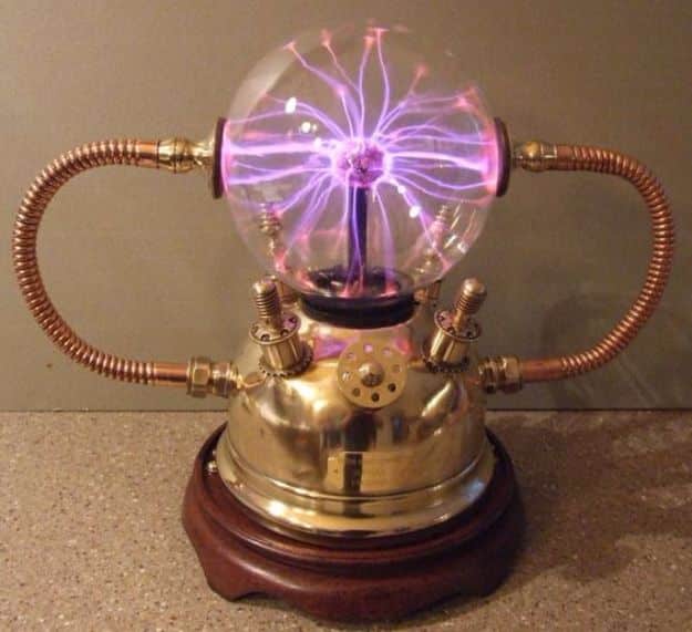 DIY Gadgets - Plasma Ball Lamp - Homemade Gadget Ideas and Projects for Men, Women, Teens and Kids - Steampunk Inventions, How To Build Easy Electronics, Cool Spy Gear and Do It Yourself Tech Toys #gadgets #diy #stem #diytoys