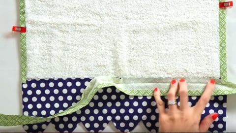 Scalloped Tea Towel Sewing Tutorial | DIY Joy Projects and Crafts Ideas