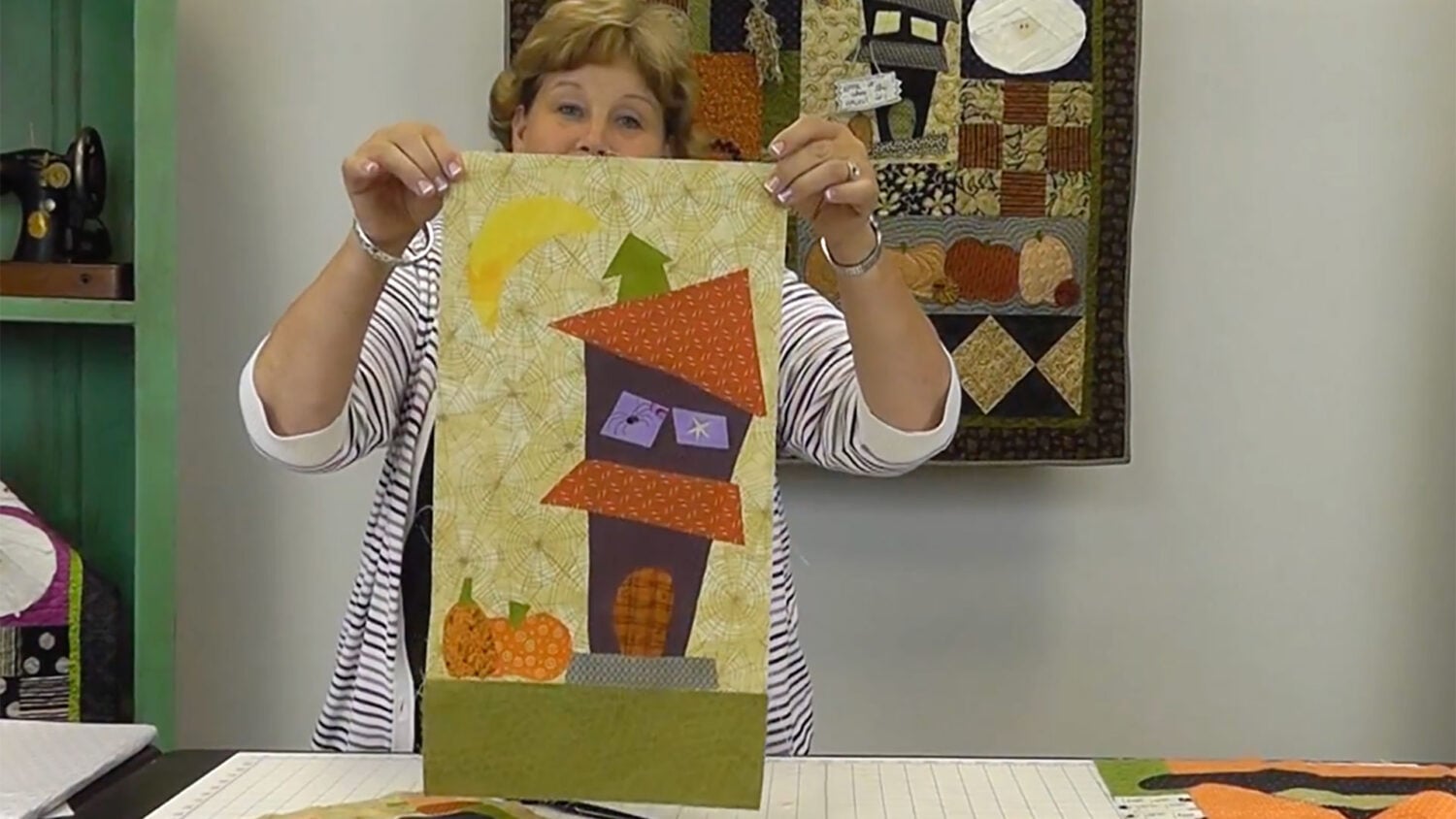 Jenny Doan Quilt Block Halloween Haunted House