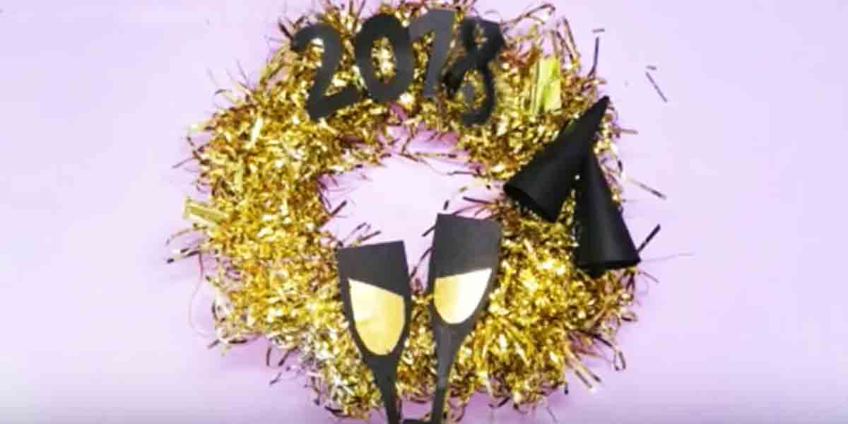 DIY Dollar Store Ideas:  New Years Eve Decor | DIY Joy Projects and Crafts Ideas