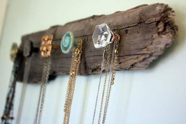 DIY Shabby Chic Decor Ideas - Driftwood Necklace Holder - French Farmhouse and Vintage White Linens - Bedroom, Living Room, Bathroom Ideas, Distressed Furniture and Boho Crafts - Cheap Dollar Store Projects and Upcycle Repurposed Home Decor #diyideas #shabbychic #diyhomedecor