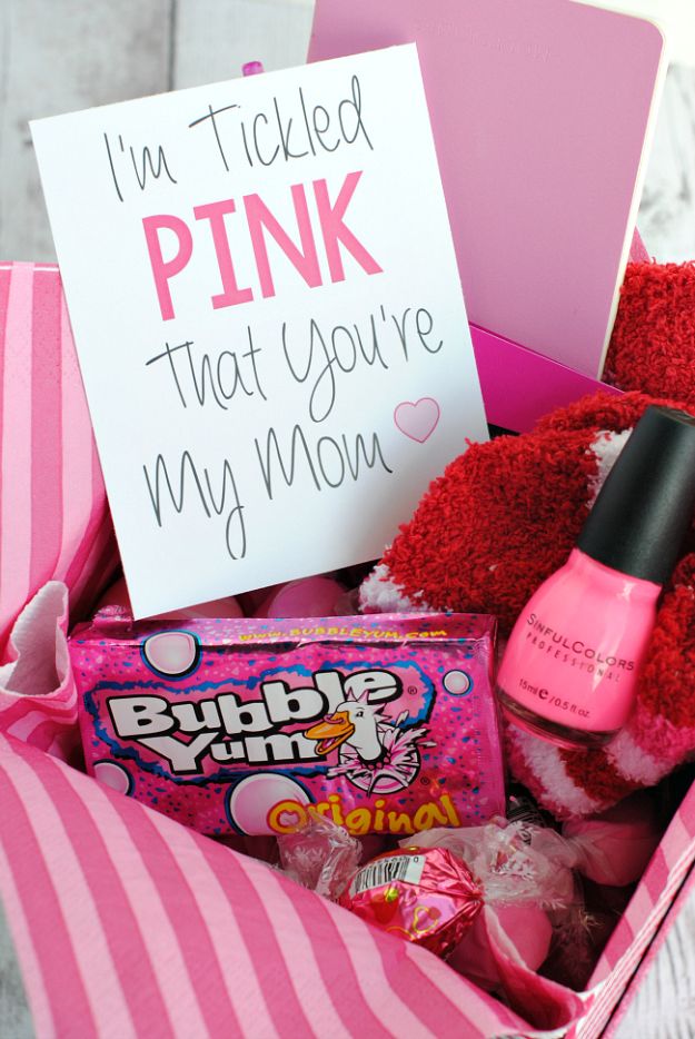 37 Most Thoughtful DIY Mothers Day Ideas   Tickled Pink Gift Idea 