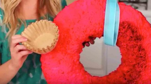 Coffee Filter Valentine Wreath | DIY Joy Projects and Crafts Ideas