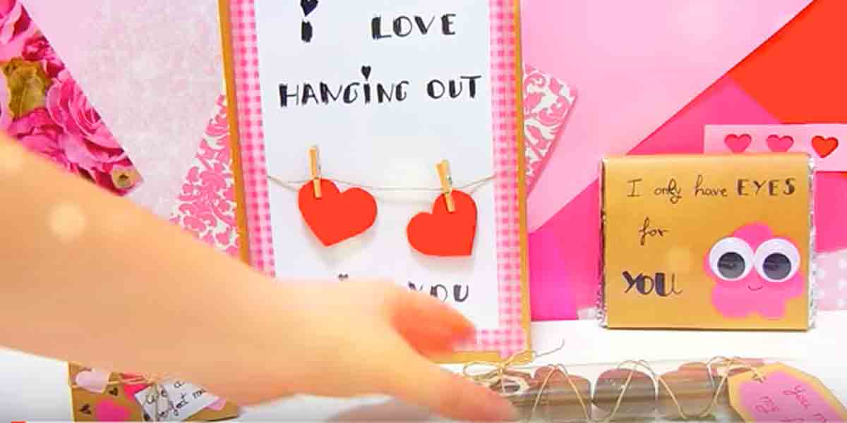 She Makes Great Gifts That Are Easy, Cute And Cheap For Loved Ones On Valentine’s Day! | DIY Joy Projects and Crafts Ideas