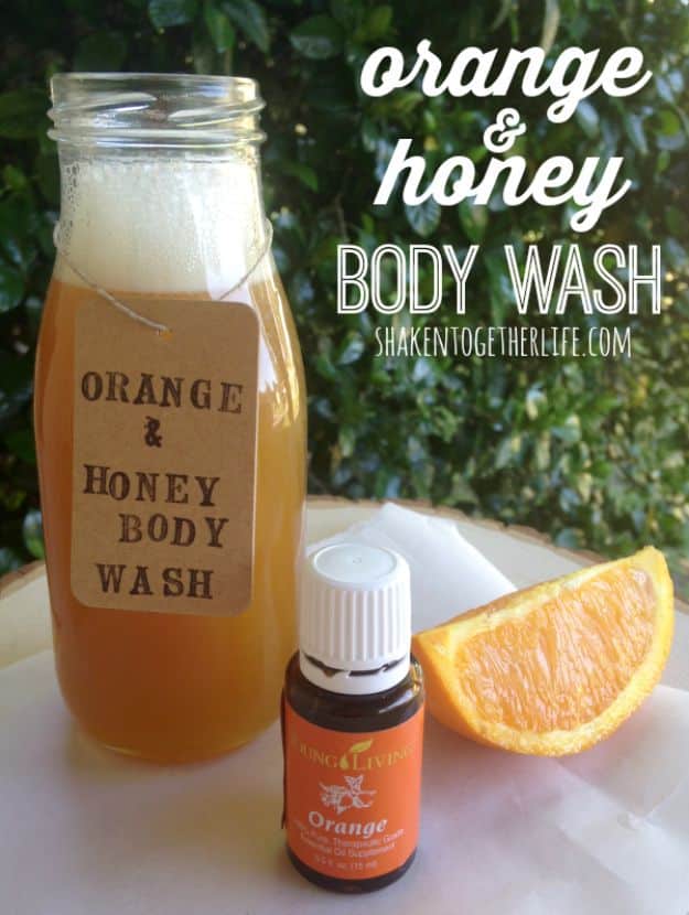 DIY Essential Oil Recipes and Ideas - Wake Up Orange & Honey Body Wash - Cool Recipes, Crafts and Home Decor to Make With Essential Oil - Diffuser Projects, Roll On Prodicts for Skin - Recipe Tutorials for Cleaning, Colds, For Sleep, For Hair, For Paint, For Weight Loss #crafts #diy #essentialoils
