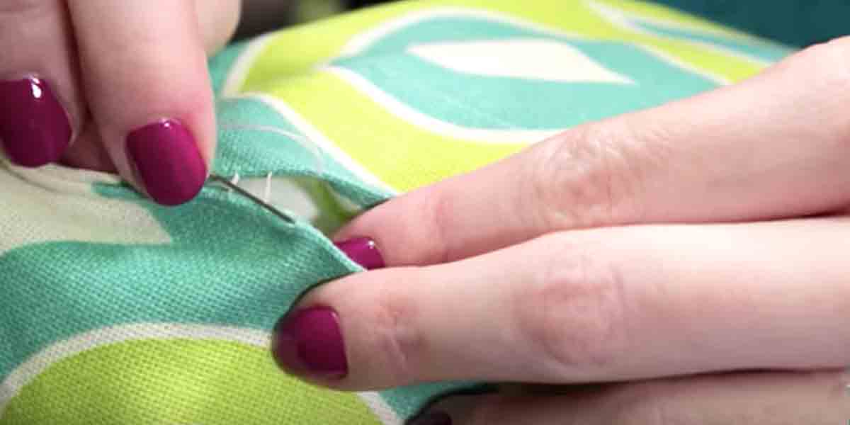 How to Hand Sew an Invisible Stitch (Tutorial) 