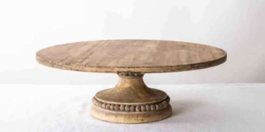 DIY Magnolia Cake Stand - Joanna Gaines Inspired Magnolia Market DIYs with tutorial