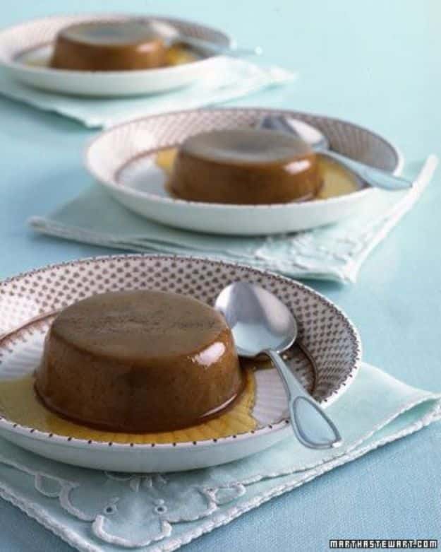 Coffee Drink Recipes - Coffee Panna Cotta - Easy Drinks and Coffees To Make At Home - Frozen, Iced, Cold Brew and Hot Coffee Recipe Ideas - Sugar Free, Low Fat and Blended Drinks - Mocha, Frappucino, Caramel, Chocolate, Latte and Americano - Flavored Coffee, Liqueur and After Dinner Drinks With Alcohol, Dessert Ideas for Parties #coffeedrinks #coffeerecipes #coffee #drinkrecipes