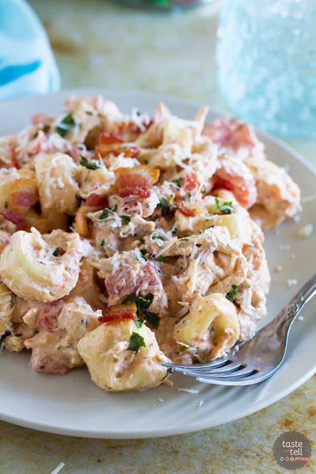Easy Recipes For Rotisserie Chicken - Creamy Tomato Tortellini with Chicken and Bacon - Healthy Recipe Ideas for Leftovers - Comfort Foods With Chicken - Low Carb and Gluten Free, Crock Pot Meals,#easyrecipes #dinnerideas #recipes