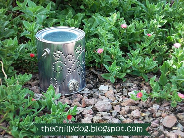 DIY Garden Decor Ideas - Crafts for Outdoors - DYI Garden Ornaments to Make for Backyard Decoration - Thrift Store Crafts - DYI Paint Can Lantern Luminary Tutorial