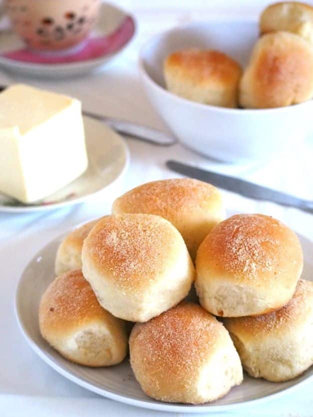 Pandesal Filipino Bread Rolls - Homemade Bread Recipes - Roll Recipe Ideas