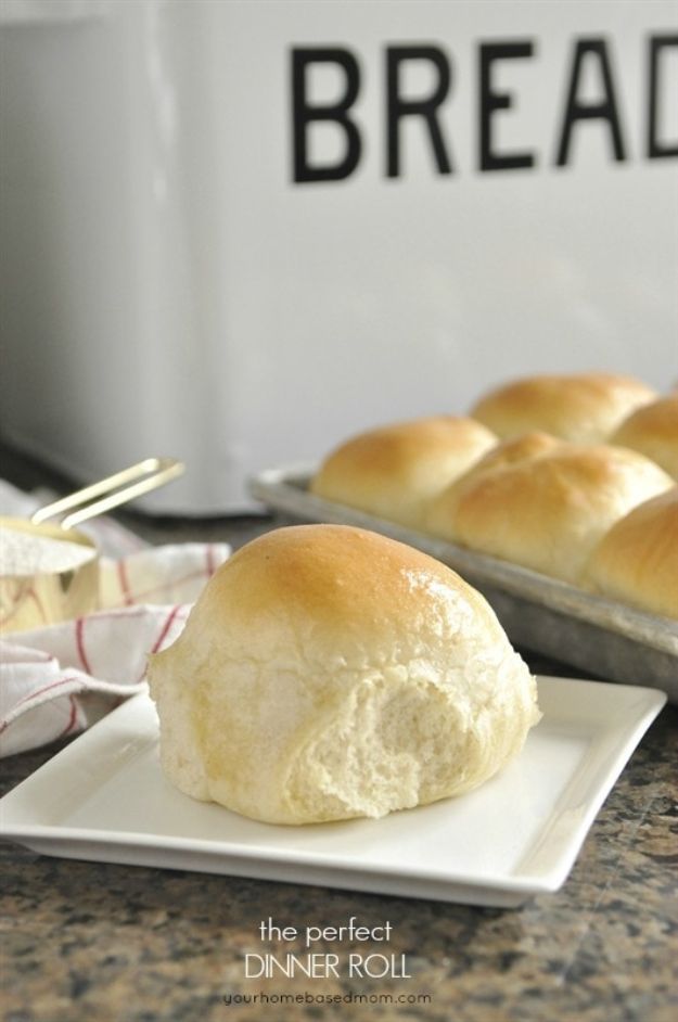 Perfect Dinner Roll Recipe - Homestyle Dinner Rolls - Recipes for Bread - How to Make Rolls at Home