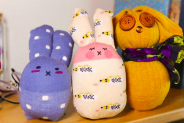 How to Make Sock Bunny - DIY Sock Rabbit Tutorial - No Sew and Sewing Instructions