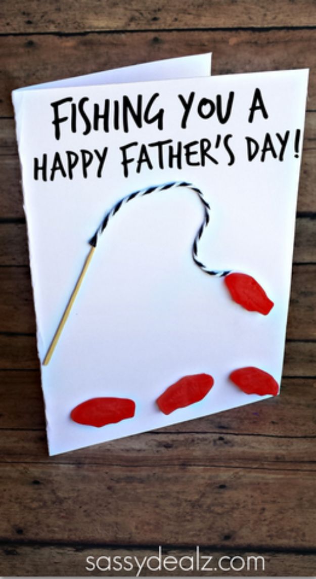Best DIY Fathers Day Cards - Swedish Fish Father’s Day Card Idea - Easy Card Projects to Make for Dad - Cute and Quick Things To Make For Your Father - Paper, Cardboard, Gift Card, Cool Ideas for Kids and Teens To Make - Funny, Thoughtful, Homemade Cards for Him 