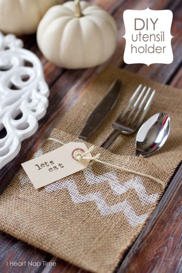 No Sew DIY Home Decor Ideas - DIY Burlap Utensil Holder - Easy No Sew Projects to Make for Bedroom,. Kitchen, Bath - Crafts to Make and Sell, Blankets, No Sewing Project Ideas #nosew #diydecor #diygifts #homedecor