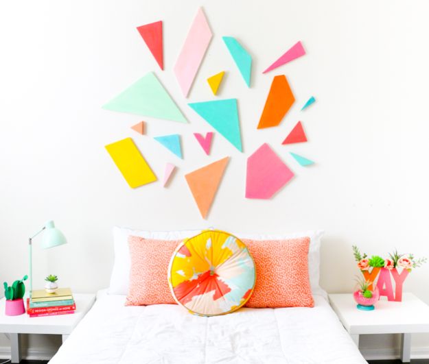 DIY Home Decor Projects for Beginners - Colorful Headboard - Easy Homemade Decoration for Your House or Apartment - Creative Wall Art, Rugs, Furniture and Accessories for Kitchen - Quick and Cheap Ways to Decorate on A Budget - Farmhouse, Rustic, Modern, Boho and Minimalist Style With Step by Step Tutorials #diy