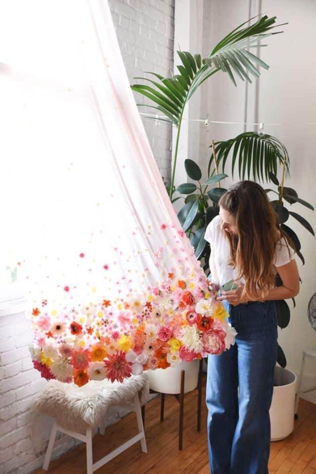 DIY Ideas With Faux Flowers - DIY Floral Curtains - Paper, Fabric, Silk and Plastic Flower Crafts - Easy Arrangements, Wedding Decorations, Wall, Decorations, Letters, Cheap Home Decor