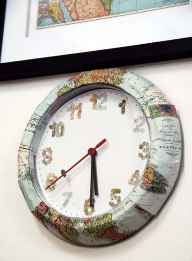 DIY Ideas With Maps - DIY Map Clock - Easy Crafts, Home Decor, Art and Gifts Your Can Make With A Map - Pinboard, Canvas, Painting, Paper Flowers, Signs Projects