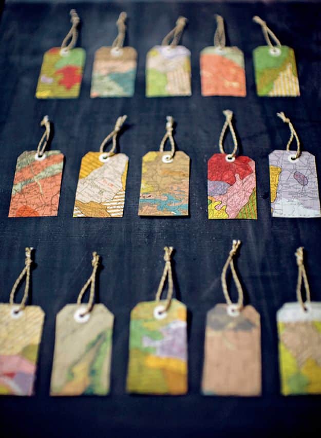 DIY Ideas With Maps - Tags From Old Maps - Easy Crafts, Home Decor, Art and Gifts Your Can Make With A Map - Pinboard, Canvas, Painting, Paper Flowers, Signs Projects