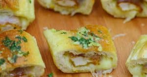 Easy Chicken Parmesan Stuffed Garlic Bread Recipe