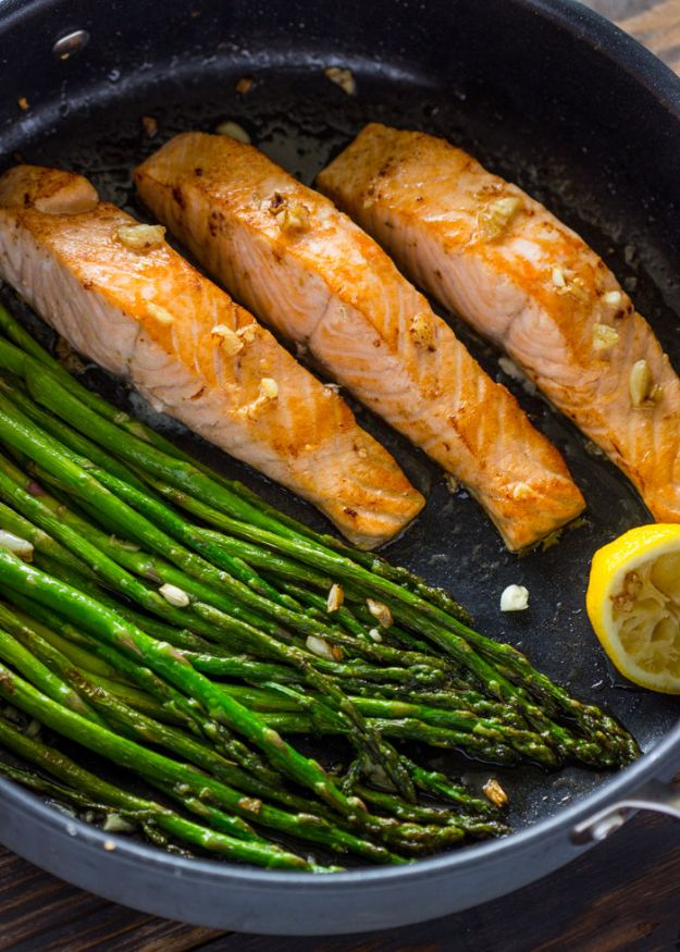  Easy Fish Dinner Recipes -10-Minute Lemon Garlic Salmon & Asparagus- Quick and Simple Dinner Recipe Ideas for Weeknight and Last Minute Supper - Chicken, Ground Beef, Fish, Pasta, Healthy Salads, Low Fat and Vegetarian Dishes #easyrecipes #dinnerideas #recipes