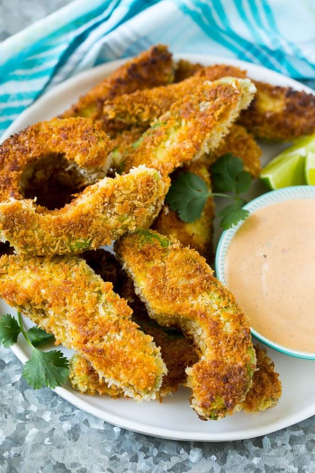 Avocado Recipes - Avocado Fries - Quick Avocado Toast, Eggs, Keto Guacamole, Dips, Salads, Healthy Lunches, Breakfast, Dessert and Dinners - Party Foods, Soups, Low Carb Salad Dressings and Smoothie #avocado #recipes