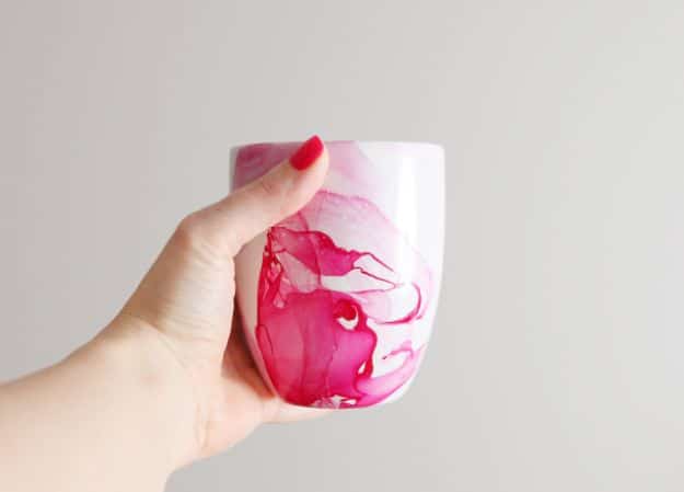 Cheap DIY Gift Ideas - DIY Watercolor Mug - List of Handmade Gifts on A Budget and Inexpensive Christmas Presents - Do It Yourself Gift Idea for Family and Friends, Mom and Dad, For Guys and Women, Boyfriend, Girlfriend, BFF, Kids and Teens - Dollar Store and Dollar Tree Crafts, Home Decor, Room Accessories and Fun Things to Make At Home #diygifts #christmas #giftideas #diy