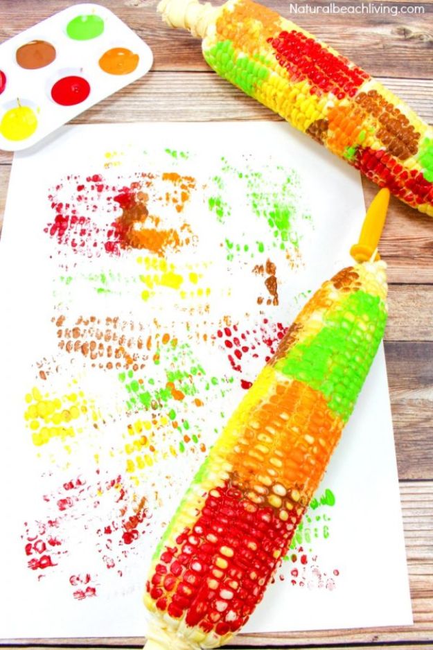 Fun Fall Crafts for Kids - Fun Corn Cob Craft Painting for Kids - Cool Crafts Ideas for Kids to Make With Paper, Glue, Leaves, Corn Husk, Pumpkin and Glitter - Halloween and Thanksgiving - Children Love Making Art, Paintings, Cards and Fall Decor - Placemats, Place Cards, Wall Art , Party Food and Decorations for Toddlers, Boys and Girls #fallcrafts #kidscrafts #kids