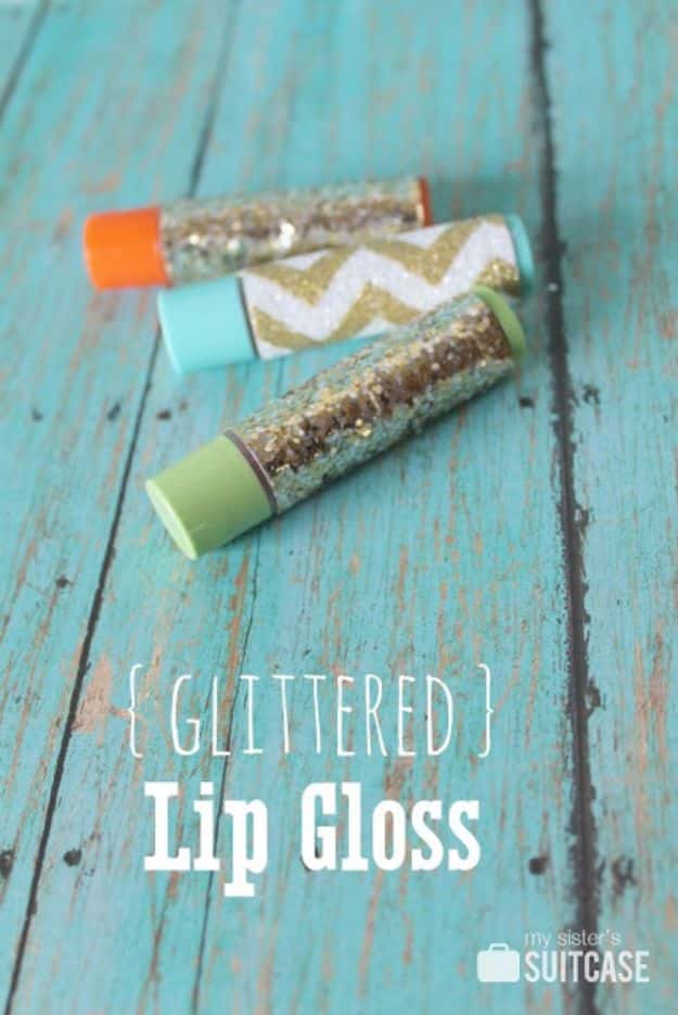 Cheap DIY Gift Ideas - Glittered Lip Gloss - List of Handmade Gifts on A Budget and Inexpensive Christmas Presents - Do It Yourself Gift Idea for Family and Friends, Mom and Dad, For Guys and Women, Boyfriend, Girlfriend, BFF, Kids and Teens - Dollar Store and Dollar Tree Crafts, Home Decor, Room Accessories and Fun Things to Make At Home #diygifts #christmas #giftideas #diy