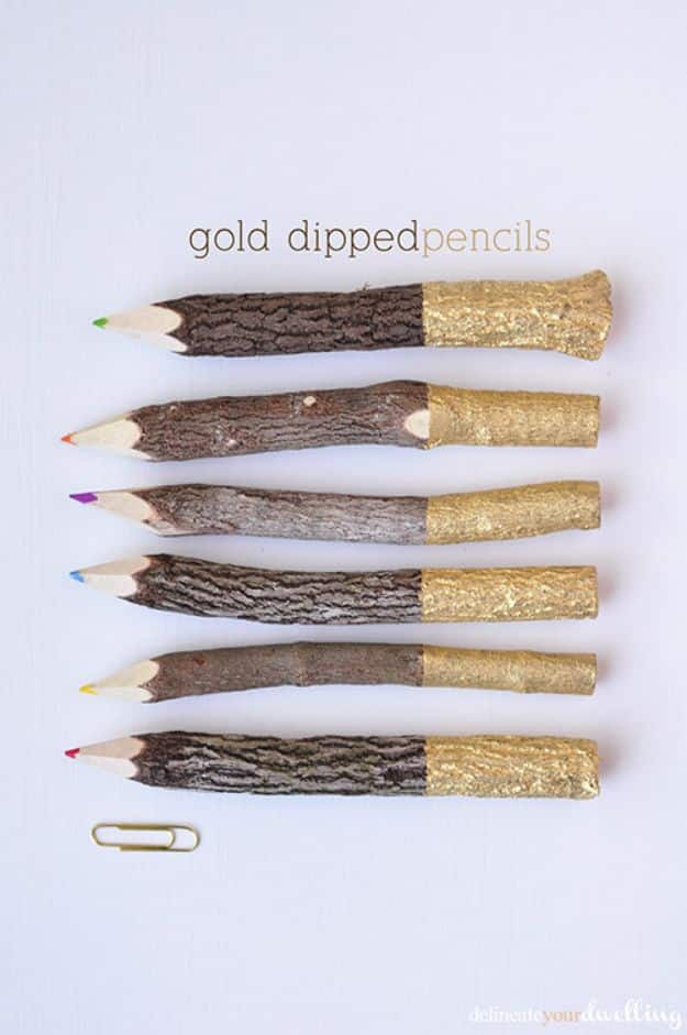 Cheap DIY Gift Ideas - Gold Dipped Pencils - List of Handmade Gifts on A Budget and Inexpensive Christmas Presents - Do It Yourself Gift Idea for Family and Friends, Mom and Dad, For Guys and Women, Boyfriend, Girlfriend, BFF, Kids and Teens - Dollar Store and Dollar Tree Crafts, Home Decor, Room Accessories and Fun Things to Make At Home #diygifts #christmas #giftideas #diy
