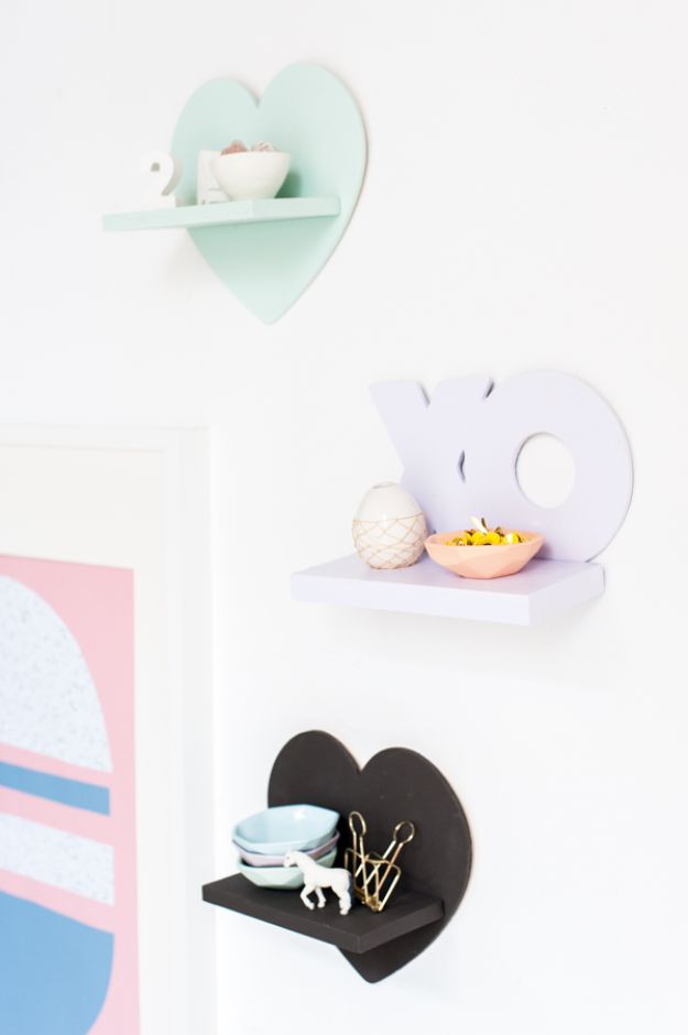 https://diyjoy.com/wp-content/uploads/2018/07/Mini-Shelves-For-Under-5.jpg