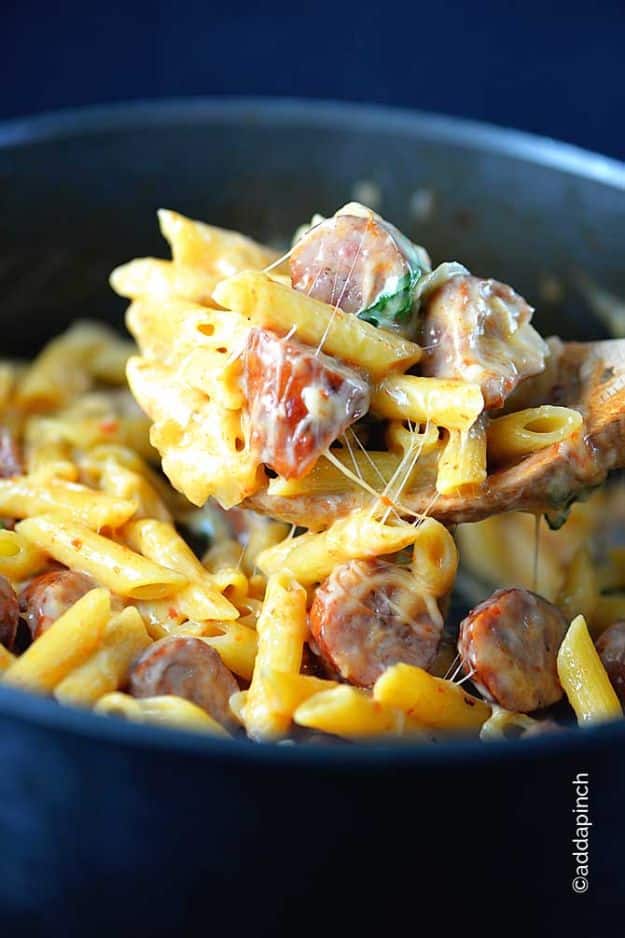 Best Pasta Recipes - One Pot Penne Pasta - Easy Pasta Recipe Ideas for Dinner, Lunch and Party Foods - Healthy and Easy Pastas With Shrimp, Beef, Chicken, Sausage, Tomato and Vegetarian - Creamy Alfredo, Marinara Red Sauce - Homemade Sauces and One Pot Meals for Quick Prep - Penne, Fettucini, Spaghetti, Ziti and Angel Hair #pasta #recipes #italian