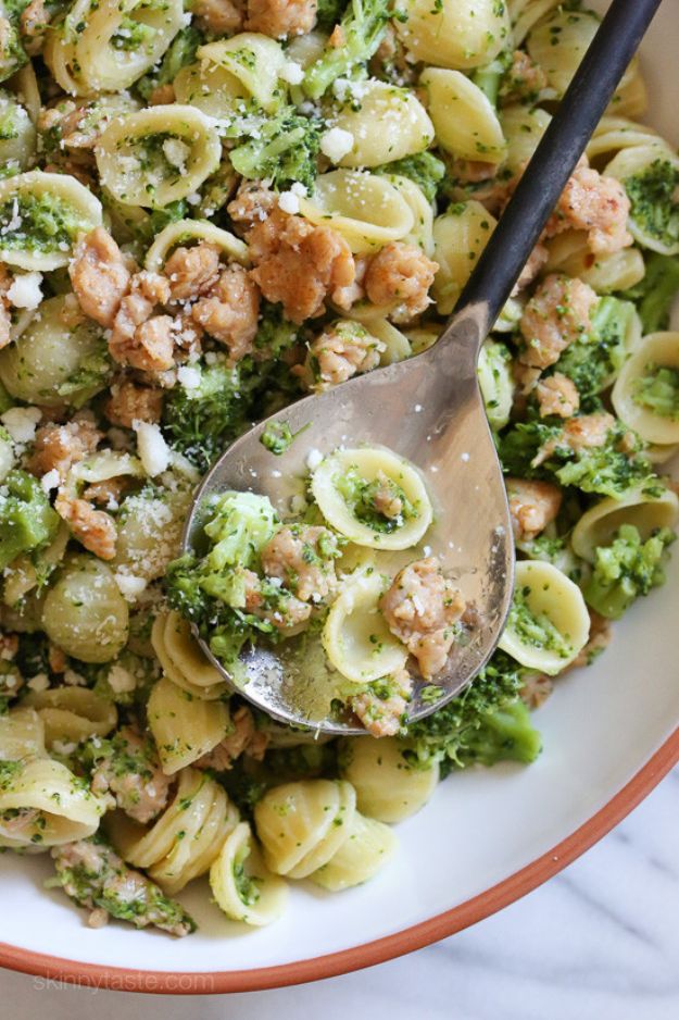 Best Pasta Recipes - Orecchiette Pasta with Chicken Sausage and Broccoli - Easy Pasta Recipe Ideas for Dinner, Lunch and Party Foods - Healthy and Easy Pastas With Shrimp, Beef, Chicken, Sausage, Tomato and Vegetarian - Creamy Alfredo, Marinara Red Sauce - Homemade Sauces and One Pot Meals for Quick Prep - Penne, Fettucini, Spaghetti, Ziti and Angel Hair #pasta #recipes #italian