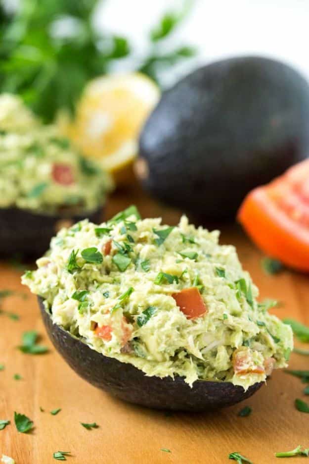 Avocado Recipes - Paleo Tuna Avocado Boats - Quick Avocado Toast, Eggs, Keto Guacamole, Dips, Salads, Healthy Lunches, Breakfast, Dessert and Dinners - Party Foods, Soups, Low Carb Salad Dressings and Smoothie #avocado #recipes