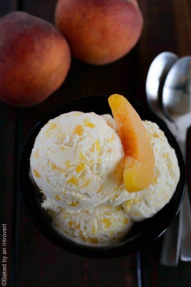 Homemade Ice Cream Recipes - Peaches and Cream Ice Cream - How To Make Homemade Ice Cream At Home - Recipe Ideas for Making Vanilla, Chocolate, Strawberry, Caramel Ice Creams - Step by Step Tutorials for Easy Mixes and Dairy Free Options - Cuisinart and Ice Cream Machine, No Churn, Mix in A Bag and Mason Jar - Healthy and Keto Diet Friendly #recipes #icecream
