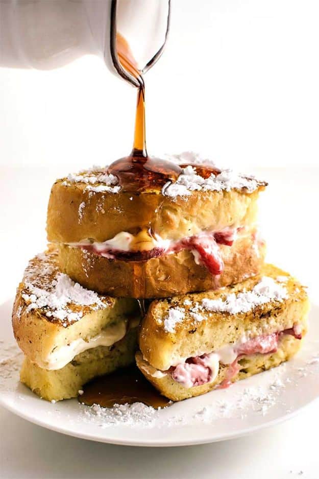 French Toast Recipes - Classic Strawberry Stuffed French Toast - Best Brunch Bites and Breakfast Ideas for French Toast - Stuffed, Baked and Creme Brulee Toasts With Fruit - Healthy Sugar Free, Gluten Free and Keto Versions - Casserole Ideas for Parties and Feeding A Crowd, Sticks and Overnight Prep - How To Make French Toast Perfectly, Classic Powdered Sugar French Toast Recipe #breakfast #frenchtoast