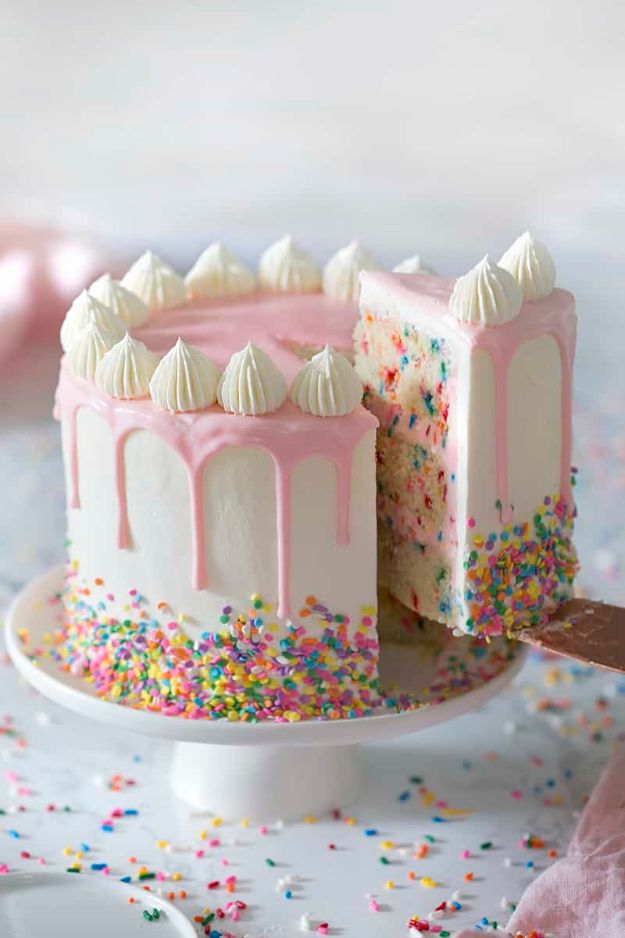 DIY Birthday Cakes - Funfetti Cake - How To Make A Birthday Cake With Step by Step Tutorial - Bake Homemade Cakes for Special Occasions and Birthdays With These Best Birthday Cake Recipes - Fancy Chocolate, Basic Vanilla Buttercream easy cakes recipes birthdays