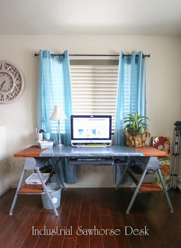 DIY Desks - Industrial Sawhorse Desk - Easy To Make Do It Yourself Desk Projects With Step by Step tutorials - Rustic Wood Pallet, Farmhouse Style Furniture, Modern Design and Upcycling Makeover Project Plans - Standing Computer Desks, Ideas for Small Spaces and Home Office - Cheap Desks With Built In Organization, With Storage, With Hutch and Filing Cabinets 