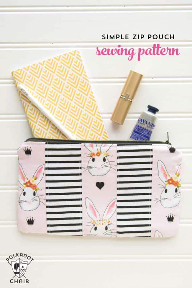 Sewing Projects for Beginners - Simple Zip Pouch - Easy Sewing Project Ideas and Free Patterns for Basic Clothing, Kids Clothes, Quick Baby Gifts, DIY Bags, Sewing Crafts to Make and Sell on Etsy - Scarf Tutorial, Blankets, Stuffed Animals, Home Decor and Linens, Curtains and Bedding, Hand Sewn cute christmas gifts to sew 