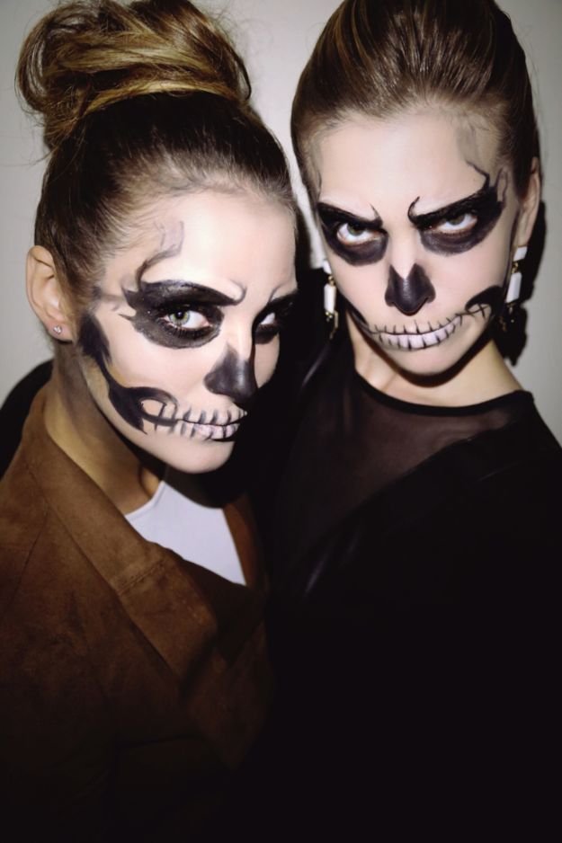 Best Halloween Makeup Tutorials - How to Do Skeleton Halloween Makeup - Easy Makeup Tips and Tutorial Ideas for The Best Halloween Costume - Animals, Eyes, Creative Faces, Simple and Scary Ghosts, Skeletons and Creatures - Zombie Makeup, Cute Looks, DIY Vampire, Gypsy, Mermaid and Creepy Sugar Skull, Cool Glam Looks for A Halloween Party and Instagram Photos - Ideas for Couples and Kids 