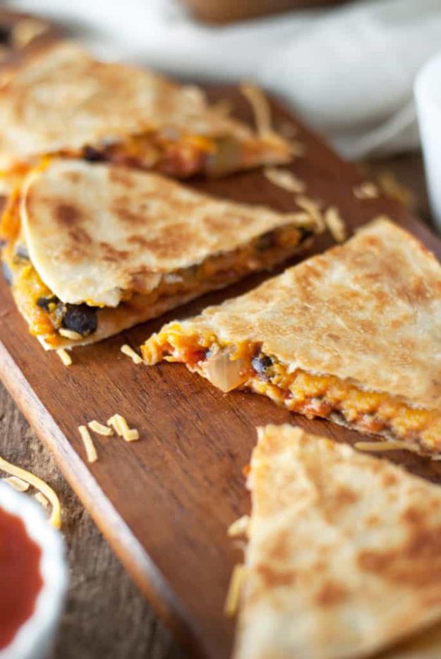 Butternut Squash Recipes -Black Bean and Butternut Squash Vegetarian Quesadillas - Healthy and Hearty Butter Nut Recipe Ideas for Soup, Roasted, Baked, Instant Pot, Crockpot, Mashed- Pasta, Salad, Dessert and Easy Side Dishes - Paleo,and Gluten Free Versions, Thanksgiving Favorites #recipes #veggies #healthy