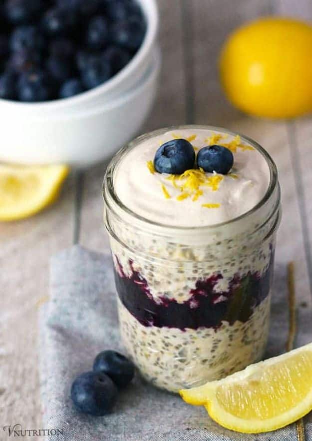 Overnight Oats Recipes - Blueberry Lemon Cheesecake Overnight Oats - Easy Breakfast Recipe Idea - Healthy Fruit to Add Blueberry, Banana, Strawberry and Pineapple, Apple Cinnamon - Brunch Ideas and Kids Breakfasts #recipes #overnightoats