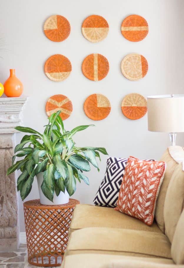 Cheap DIY Living Room Decor Ideas - DIY Basket Wall Art - Cool Modern, Rustic Creative Farmhouse Home Decor On A Budget - Do It Yourself Coffee Tables, Wall Art, Rugs, Pillows and Chairs. Step by Step Tutorials and Instructions #diydecor #livingroom #decorideas