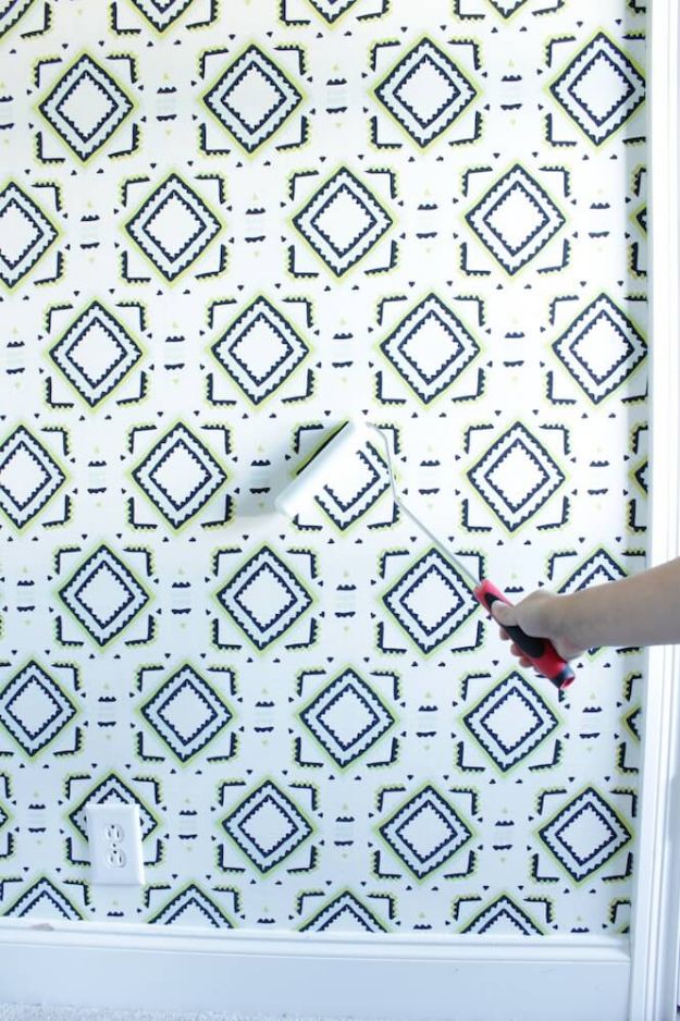 Wallpaper Tips and Tricks - DIY Fabric Wallpaper - Easy DIY Wallpapering Tutorials - How to Hang Wall Paper for Beginners - Step by Step Instructions and Cool Hacks for Hanging Wall Papers  #diy