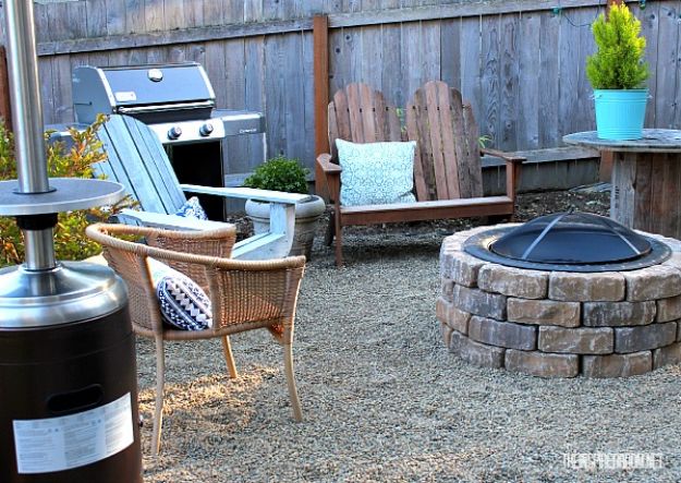 DIY Firepits - Easy DIY Firepit - Step by Step Tutorial for Raised Firepit , In Ground, Portable, Brick, Stone, Metal and Cinder Block Outdoor Fireplace #outdoors #diy