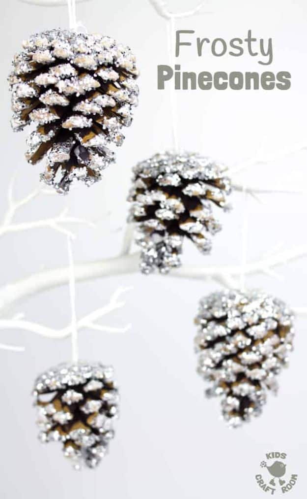 Winter Crafts for Toddlers and Kids - Frosty Pinecone Craft - Easy Art Projects and Craft Ideas for 2 Year Olds, Preschool Age Children - Simple Indoor Activities, Things To Make At Home in Wintertime - Snow, Snowflake and Icicle, Snowmen - Classroom Art Projects #kidscrafts #craftsforkids #winters