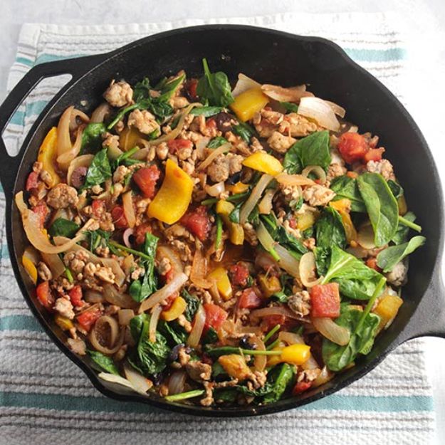 Ground Turkey Recipes - Greek Turkey Spinach Skillet- Healthy and Easy Turkey Recipe Ideas for Dinner, Lunch, Snack - Quick Crockpot and Instant Pot, Casserole, Meatballs, Pasta and Burgers - Keto Friendly and Low Carb, Paleo, Gluten Free #turkeyrecipes